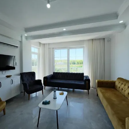 מלון The & Airport 10 Km דלמן