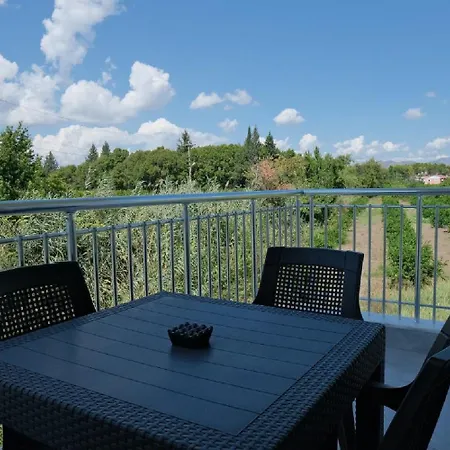 מלון The & Airport 10 Km *