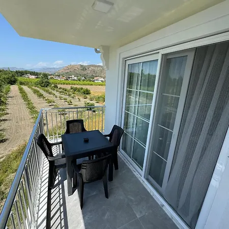 Hotel The & Airport 10 Km